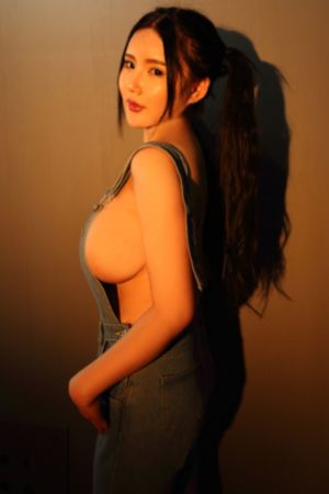 老配少BBBBBJJJJ_BD英语超清在线观看