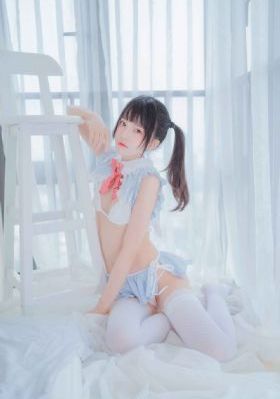 美女机器人可以把自己变成任何武器_4KBD在线观看