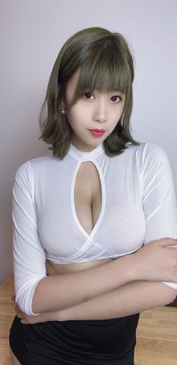女打屁股打到红动态图_蓝光超清免费观看